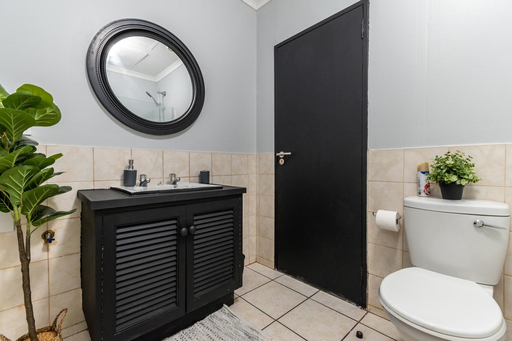 Apartamento The Square 135- Studio With Free Parking, Pool & Gym Access Ciudad del Cabo Exterior foto
