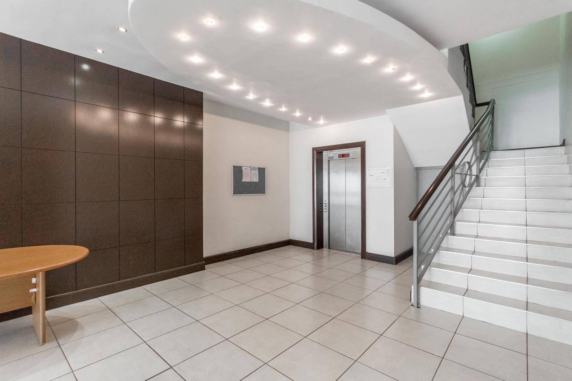 Apartamento The Square 135- Studio With Free Parking, Pool & Gym Access Ciudad del Cabo Exterior foto