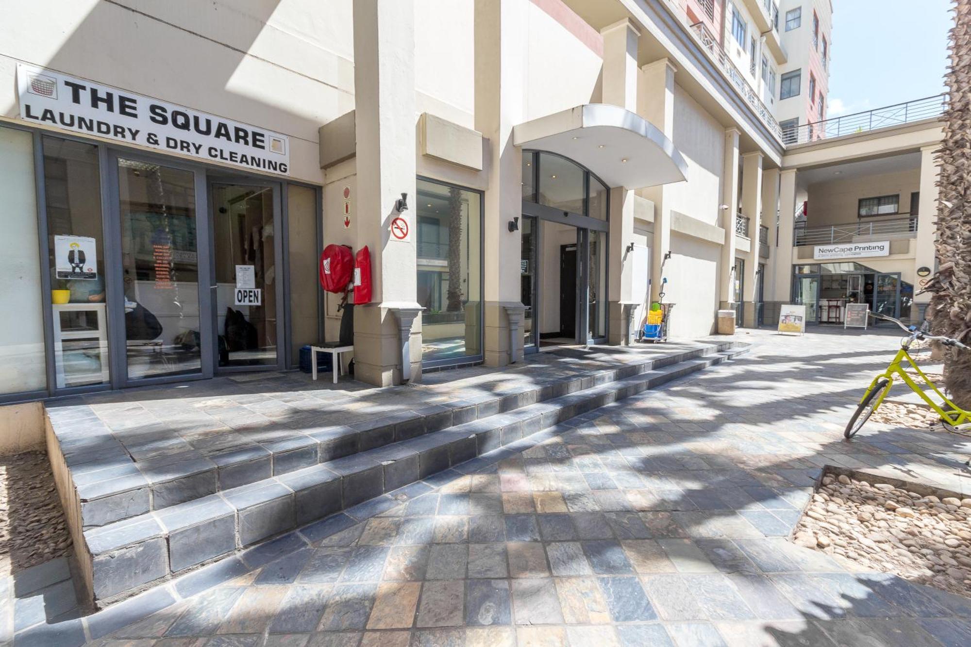Apartamento The Square 135- Studio With Free Parking, Pool & Gym Access Ciudad del Cabo Exterior foto